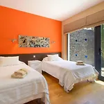 וילה Mamma Mia Sleeps 6 With Pool *