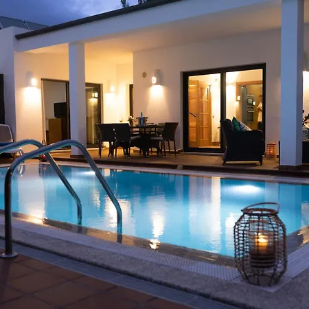 Mamma Mia Sleeps 6 With Pool *