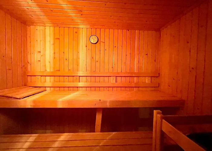 Mamma Mia Sleeps 6 With Pool