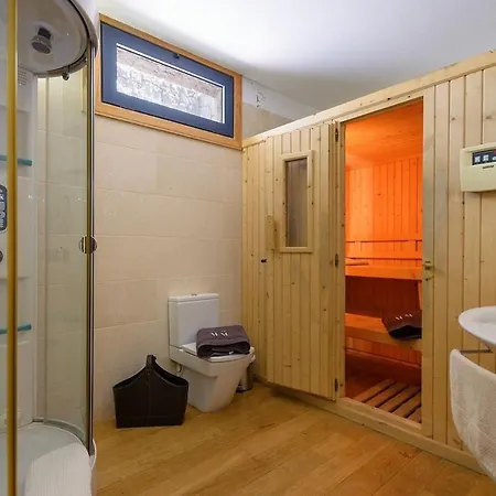 빌라 Mamma Mia Sleeps 6 With Pool *